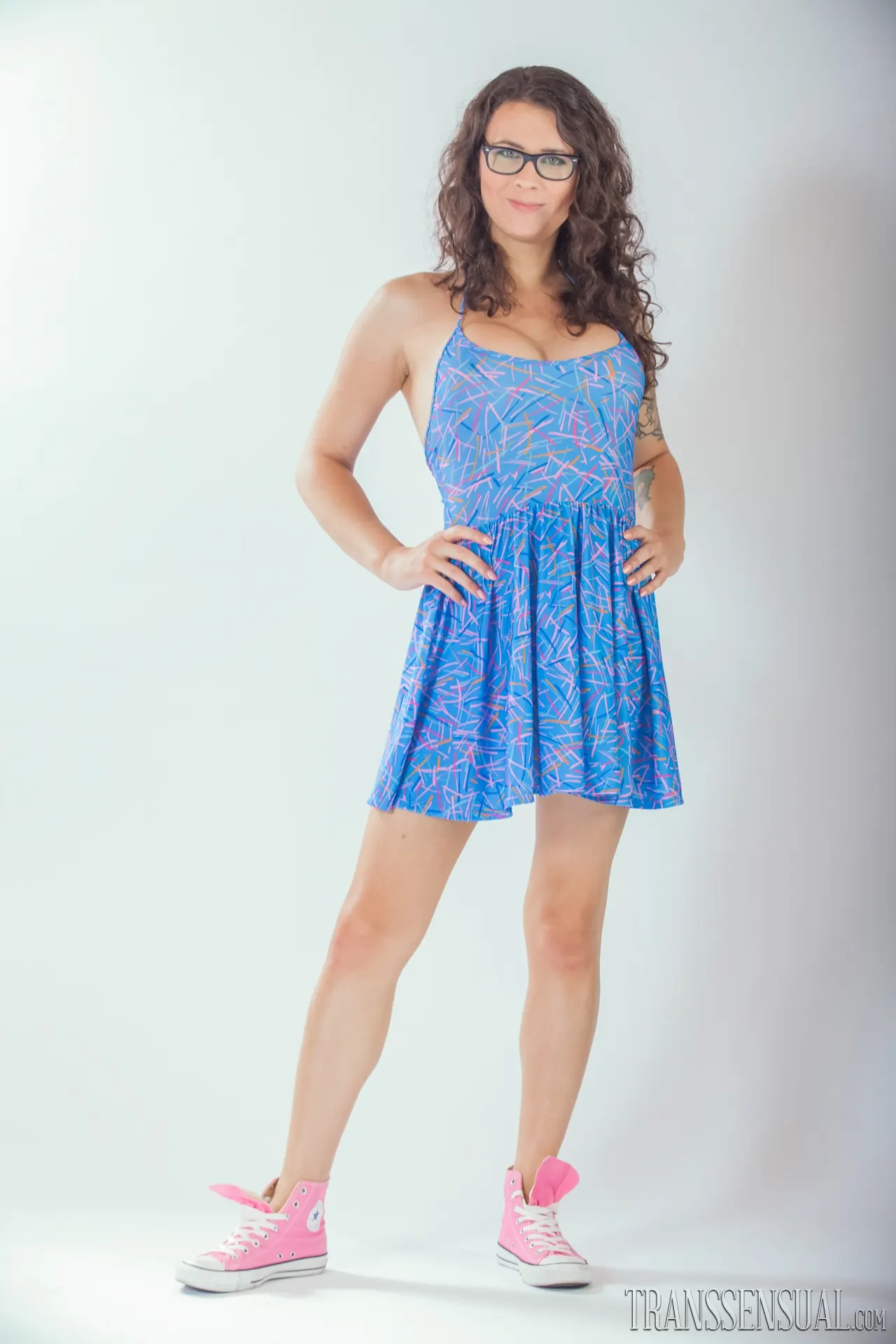 Transsensual 'TS Beauties' starring Riley Quinn (Photo 1)